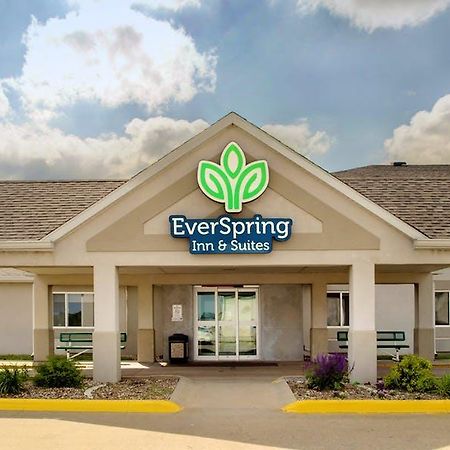 Everspring Inn & Suites Oskaloosa Exterior foto